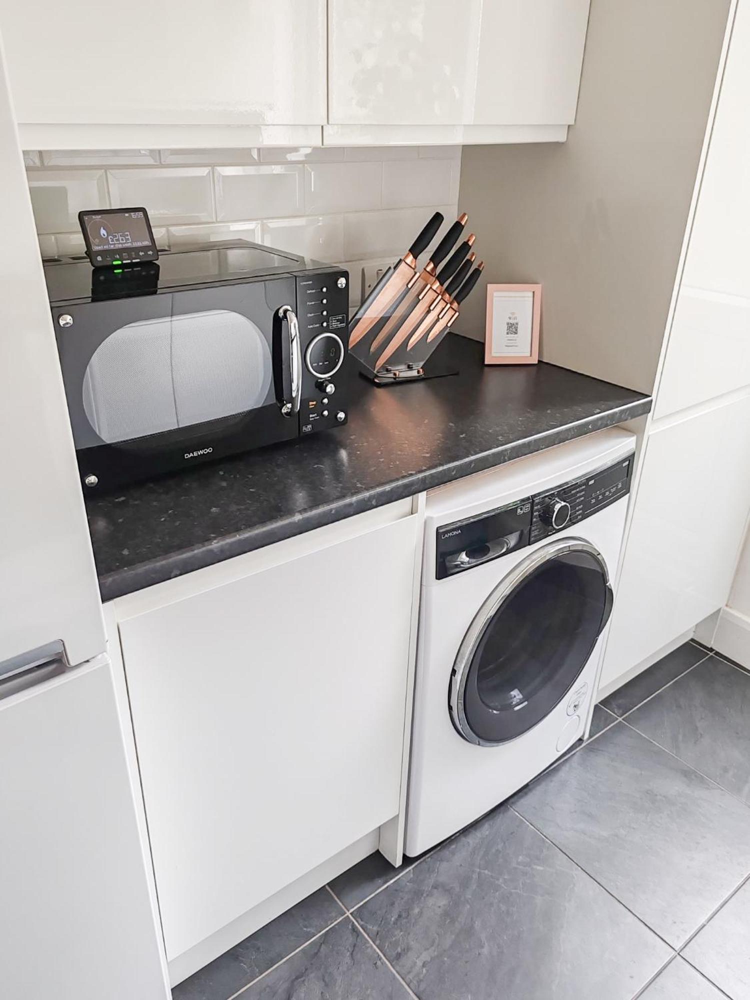 1-Bedroom Flat With Small Garden & Paid Parking In Finsbury Park, Highbury London Luaran gambar