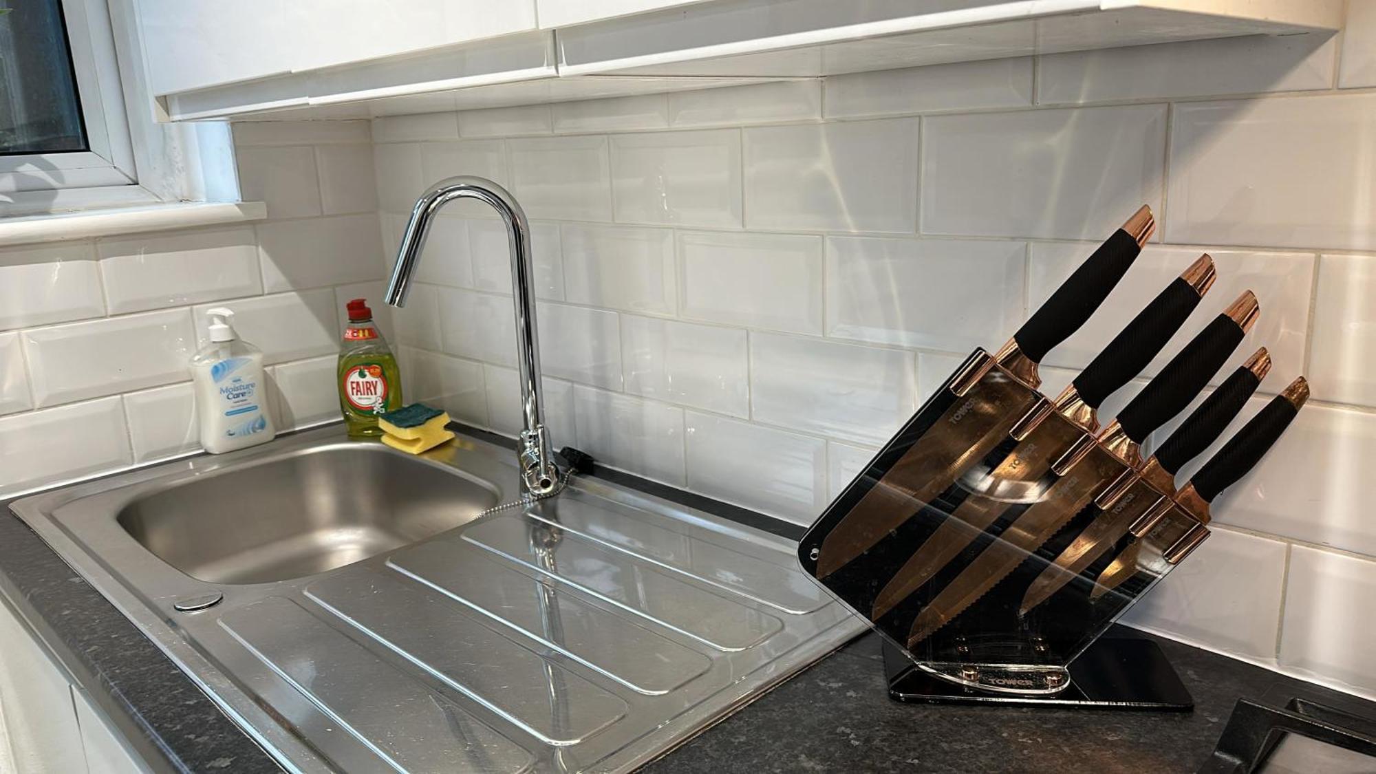 1-Bedroom Flat With Small Garden & Paid Parking In Finsbury Park, Highbury London Luaran gambar